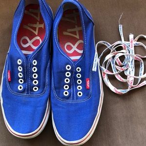 Pabst Blue Ribbon Vans and shoelaces Men’s 10.5 Women’s 12–RARE